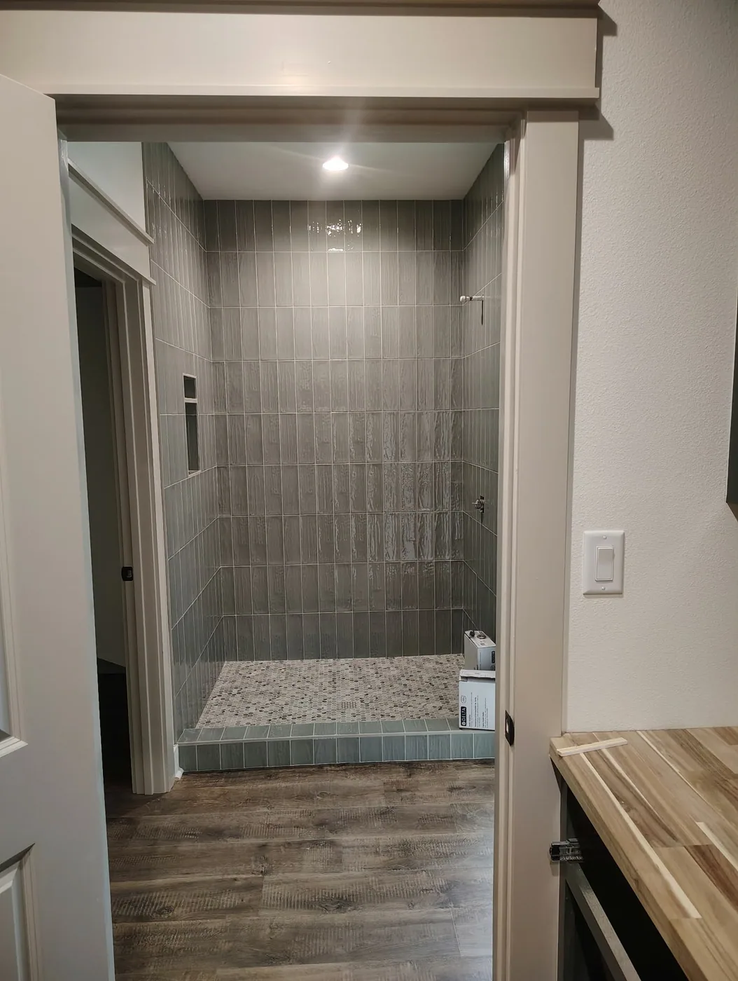 TNT Services flooring and remodeling project in Conway, AR