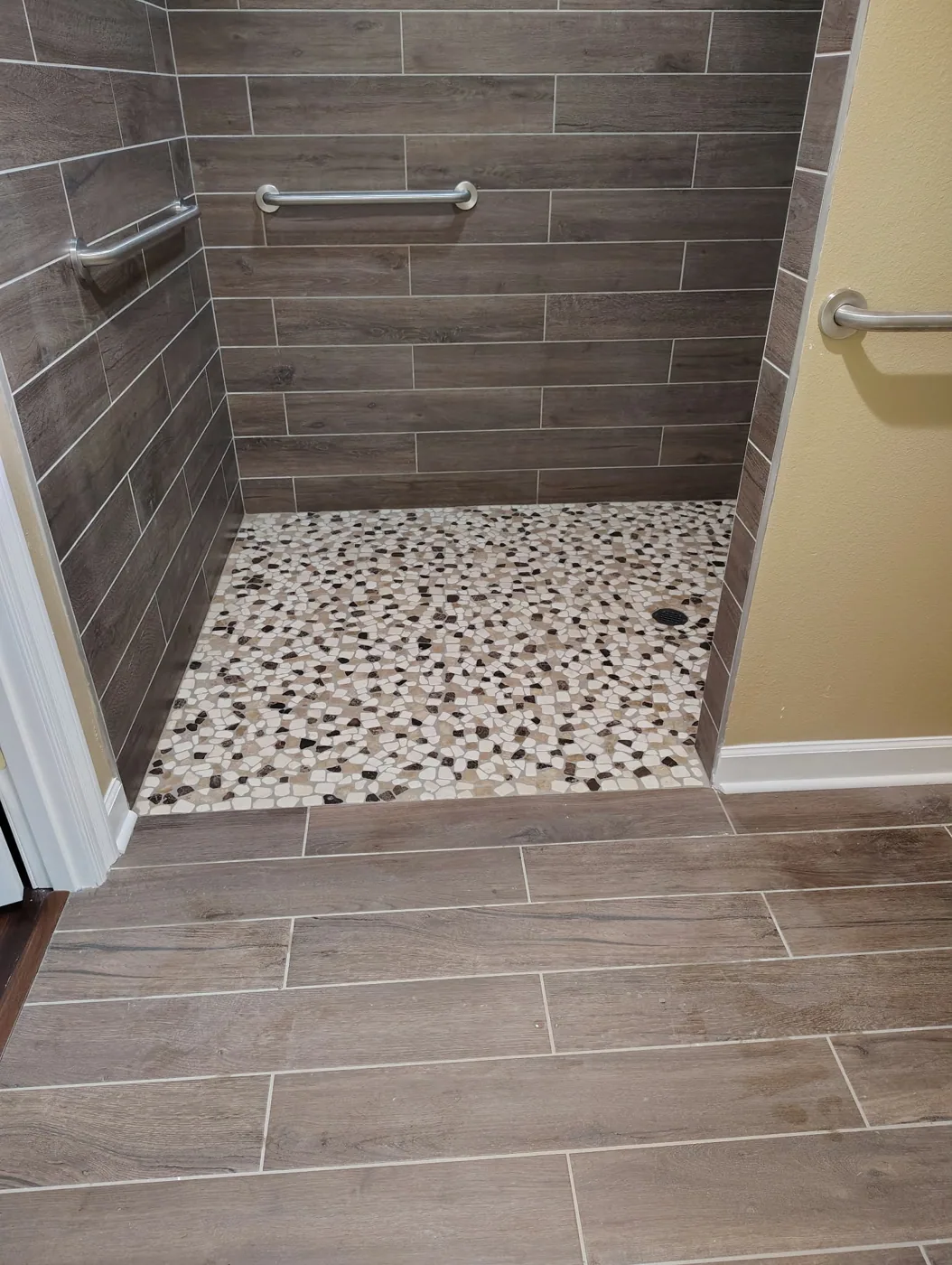 TNT Services flooring and remodeling project in Conway, AR