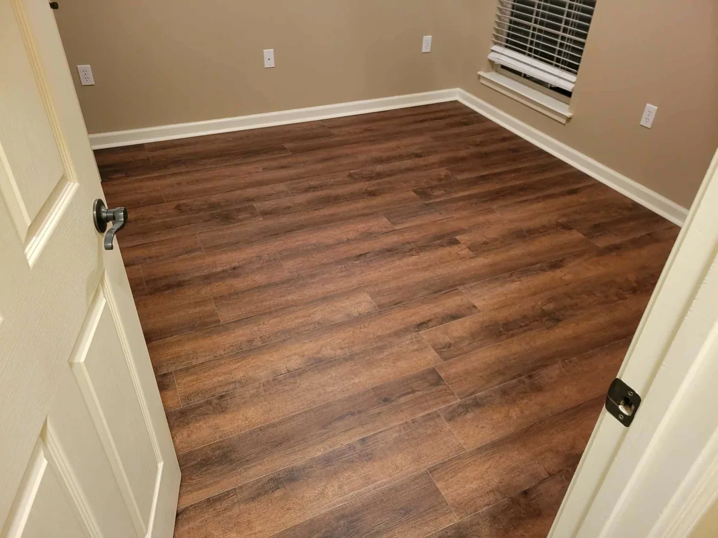 TNT Services flooring and remodeling project in Conway, AR